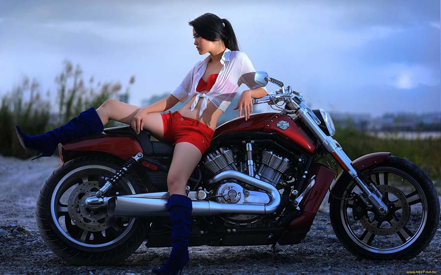 Beautiful girls and motorcycles in Gurgaon